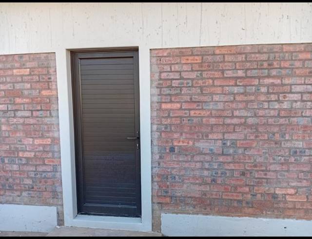 2 BEDROOM PROPERTY TO RENT IN MOSSEL BAY EXT 26